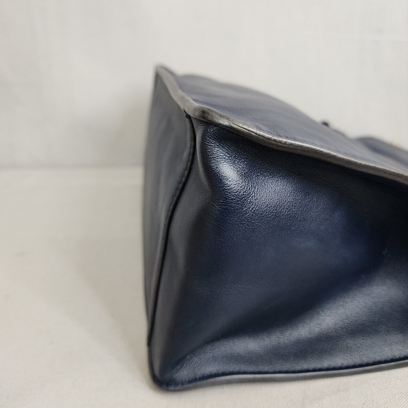 FENDI Vitello Grace Flip Tote Bag - Picture 10 of 16